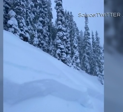 Twitter photo during severe avalanche danger